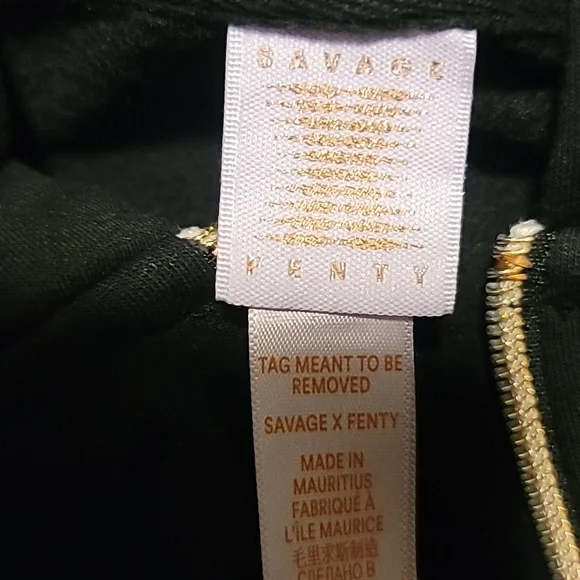 🖤💚Forever Savage Hooded Onesie💚🖤 - Picture 5 of 6